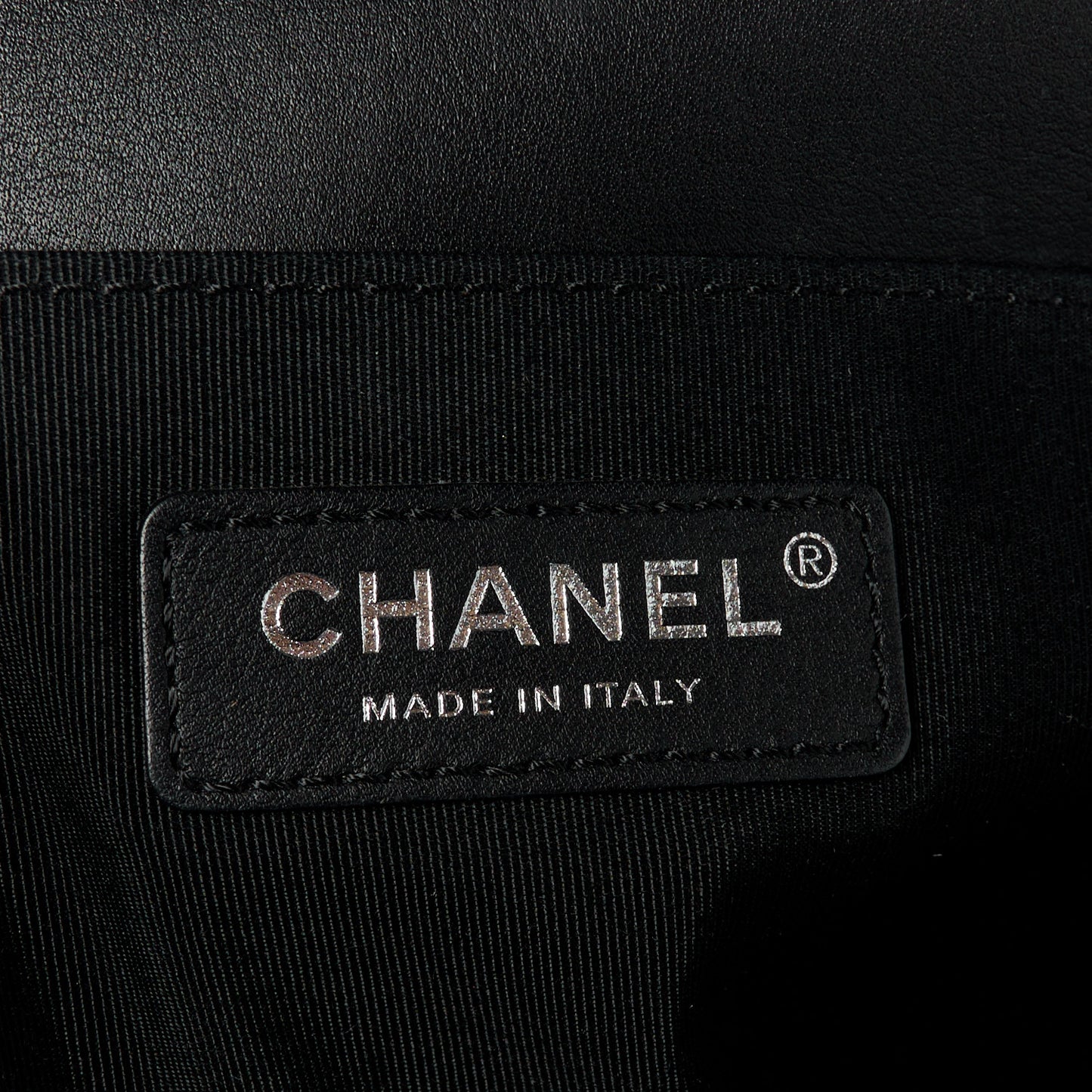 Calfskin Pearl Tweed Medium Boy Flap Black