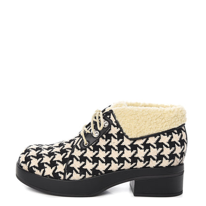 Gucci Optical Tweed Faux Shearling Houndstooth Victor Lace Up Ankle Boots 40.5 White Black 1 of 8