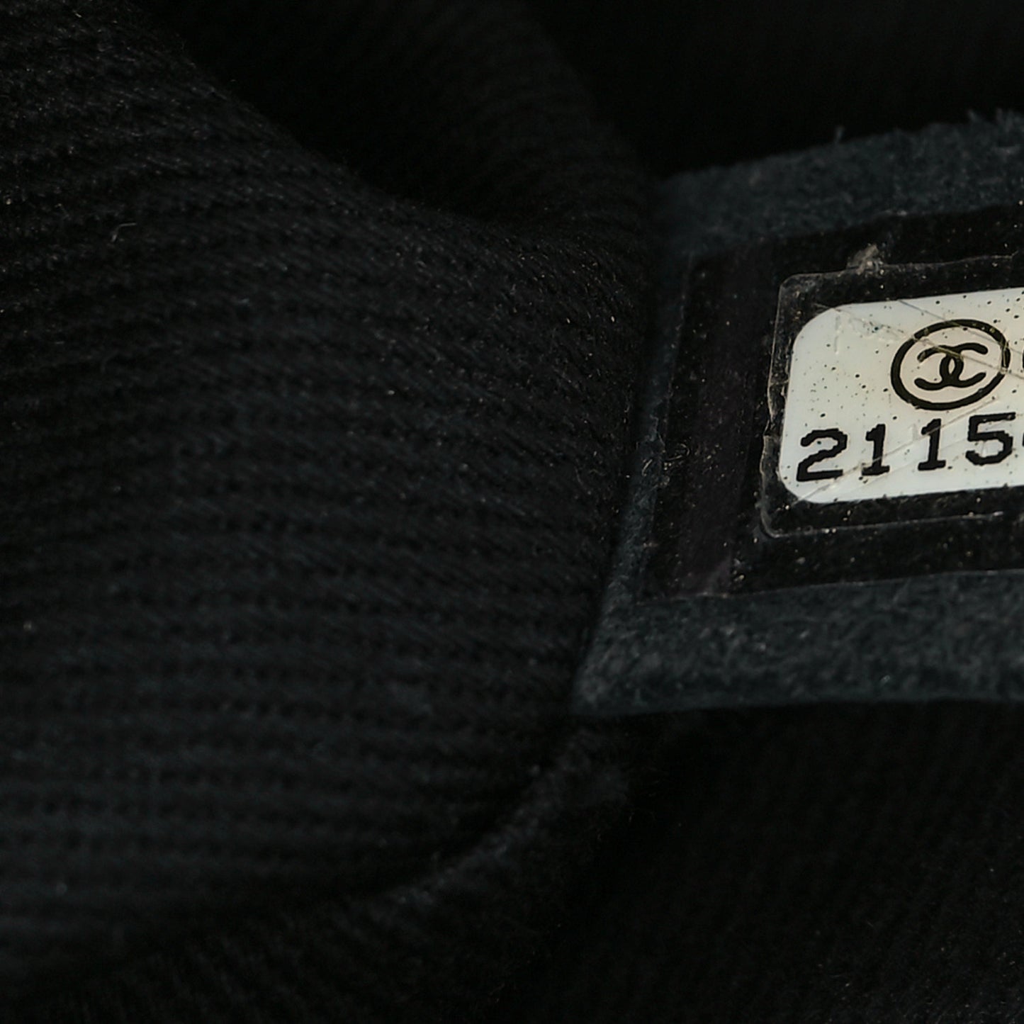 Calfskin CC Pocket Tote Black