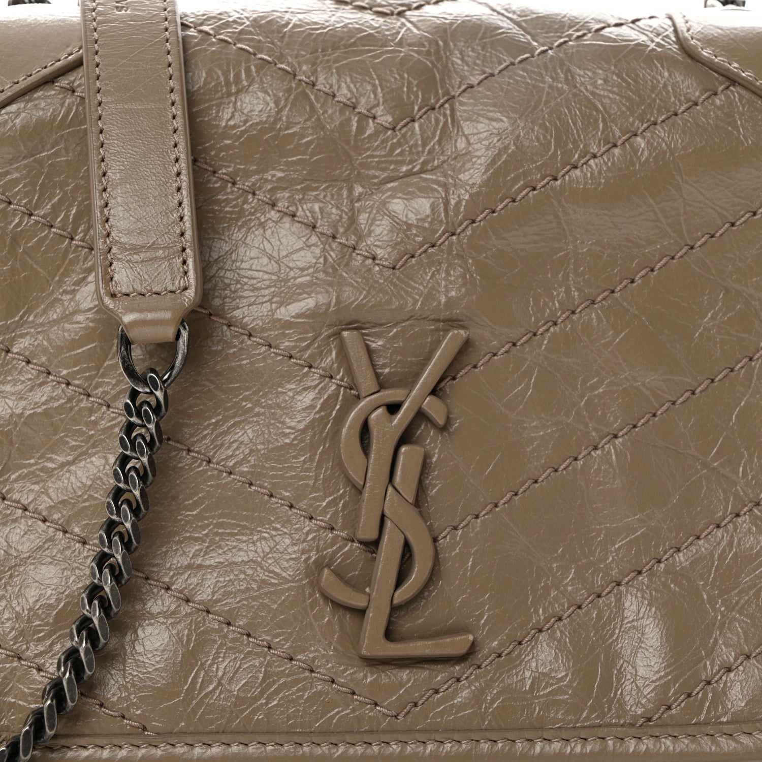 Saint Laurent Crinkled Calfskin Matelasse Monogram Niki Chain Wallet Dusty Grey 8 of 10