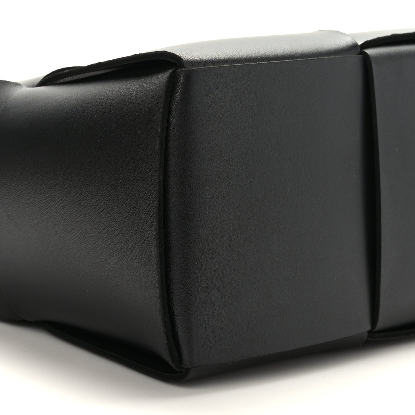 Nappa Maxi Intrecciato Arco Tote Black