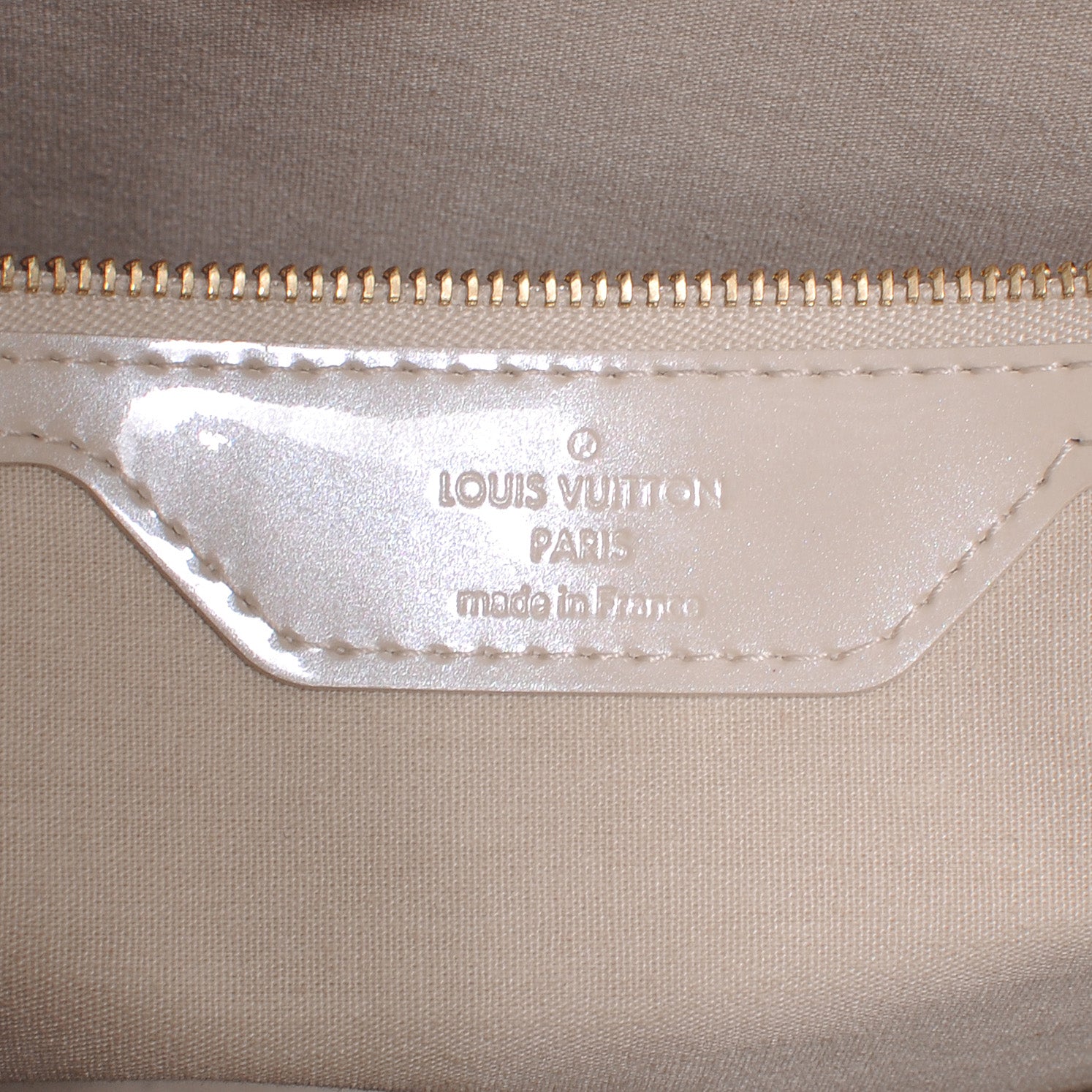 Louis Vuitton Vernis Wilshire MM Blanc Corail 6 of 7