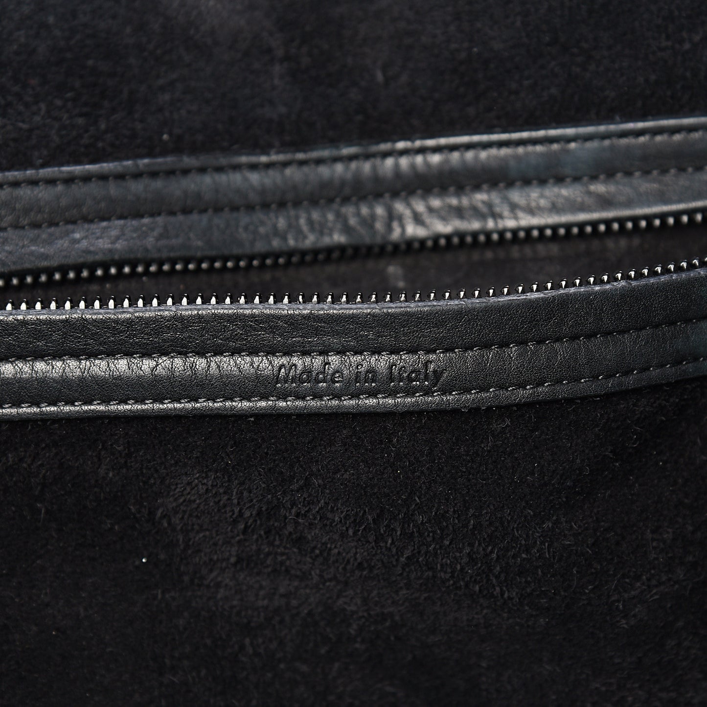 Supple Calfskin Medium Phantom Luggage Black