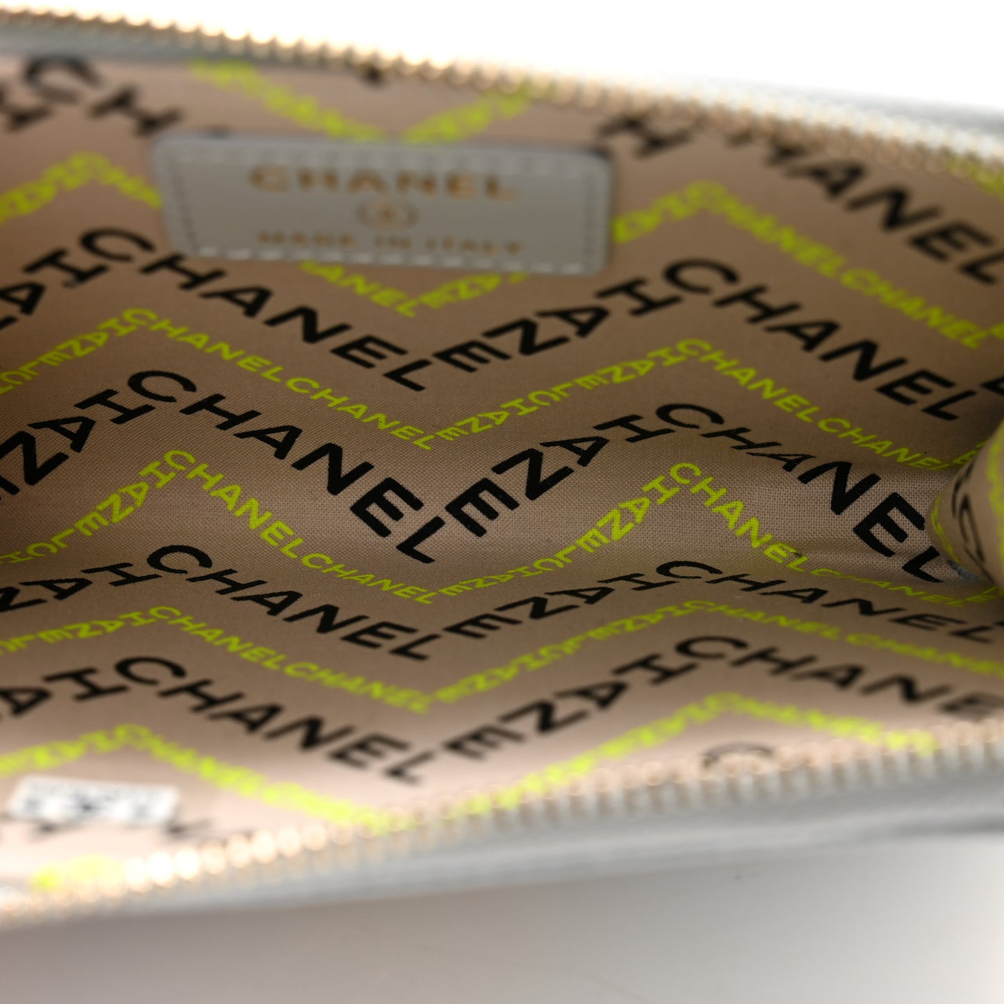 Caviar Quilted CC Zip Around Card Holder Grey
