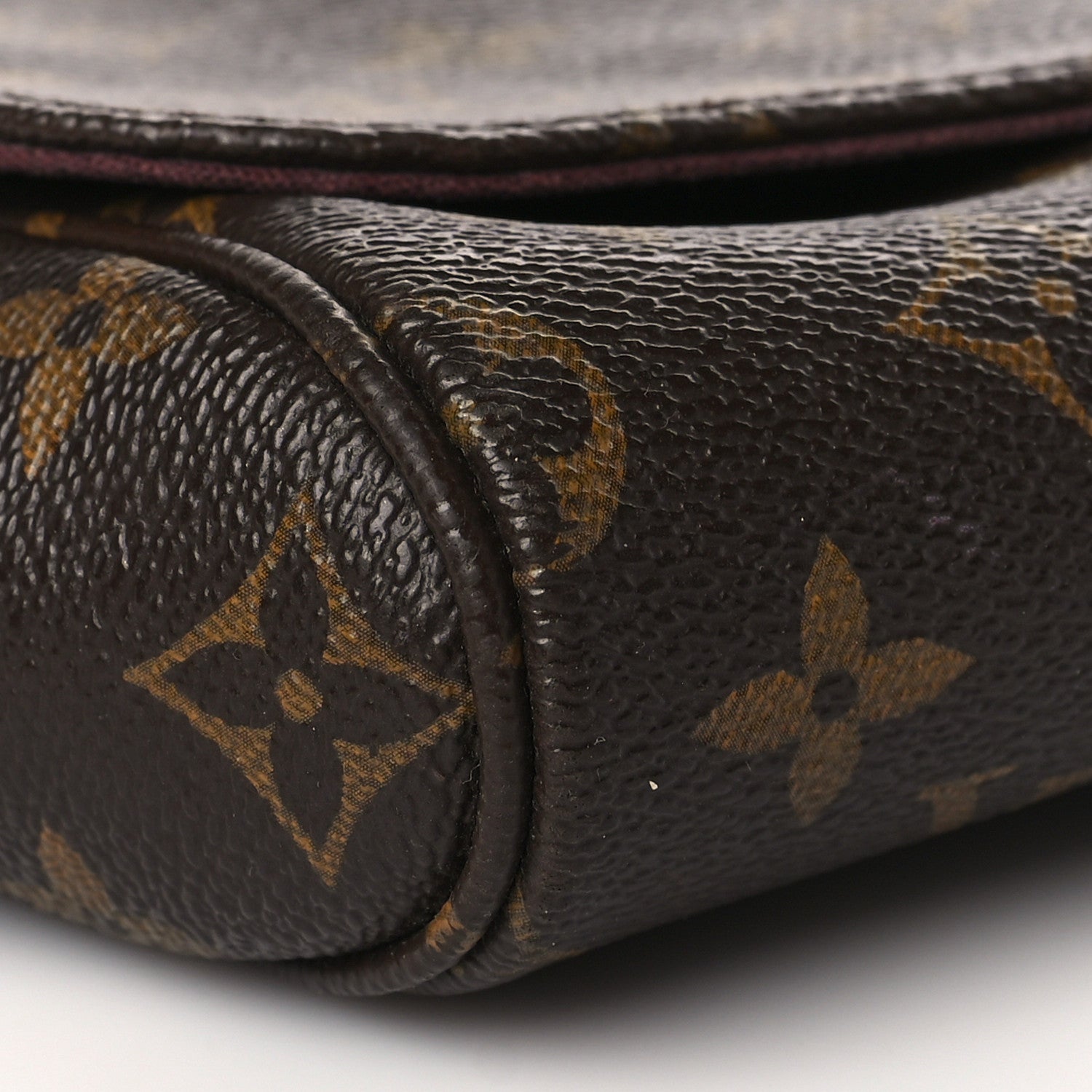 Louis Vuitton Monogram Favorite MM 7 of 8