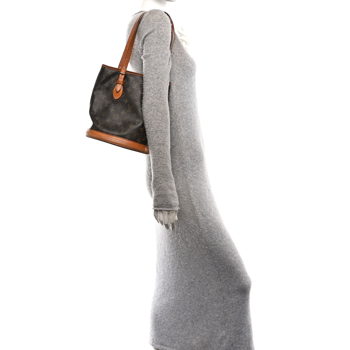 Monogram Petit Bucket 23