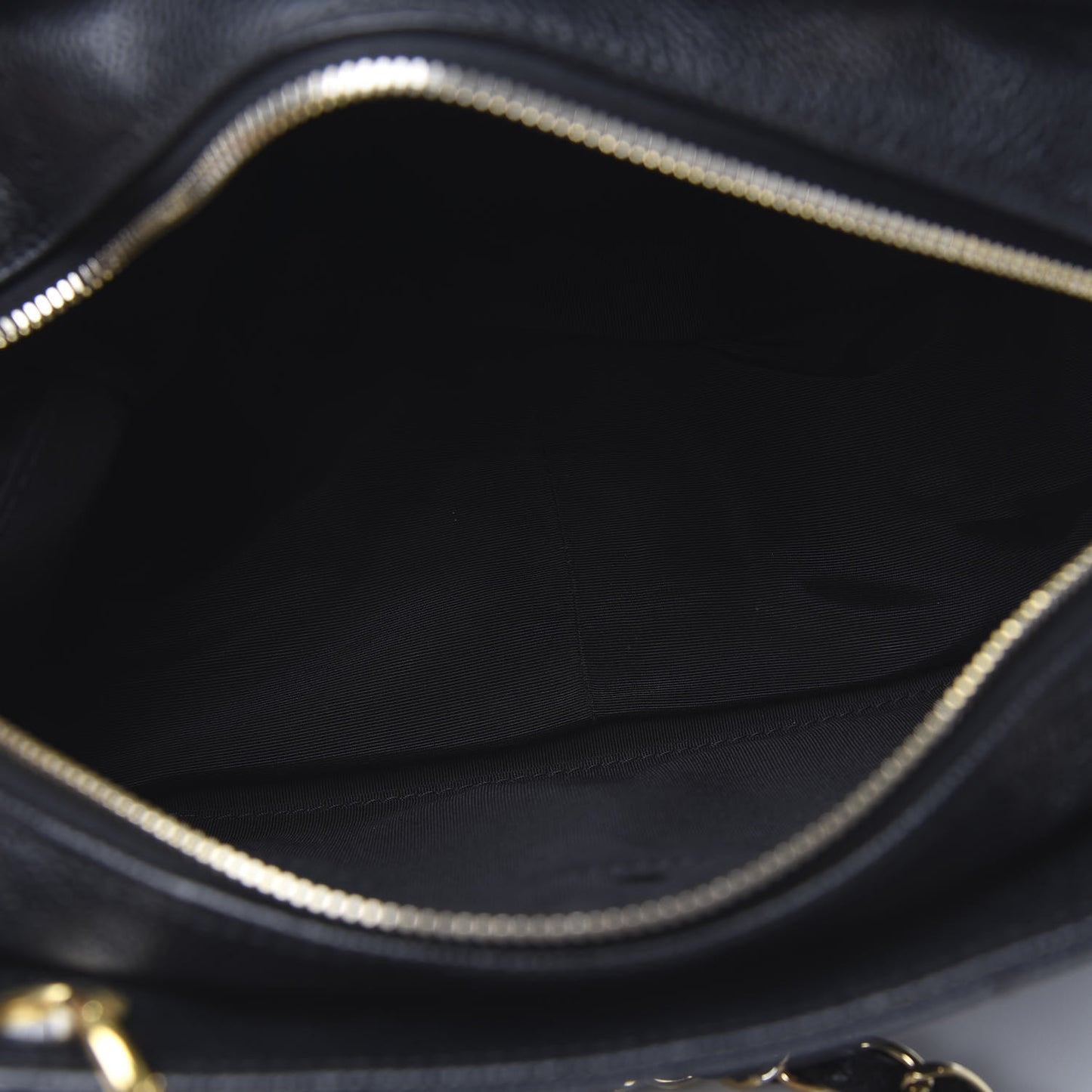 Caviar Quilted Petit Timeless Tote PTT Black