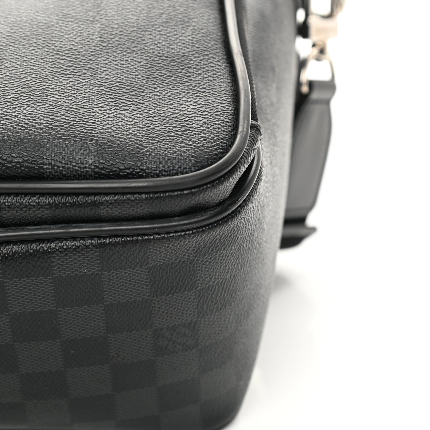 Louis Vuitton Damier Graphite Icare 11 of 16