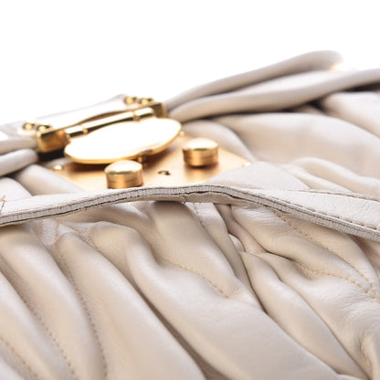 Miu Miu Nappa Matelasse Coffer Hobo Bianco 23 of 23