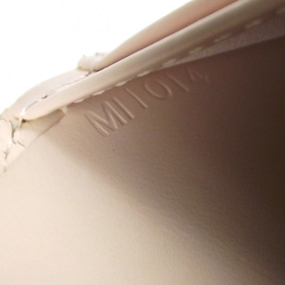 Louis Vuitton Vernis French Purse Marshmallow 8 of 9