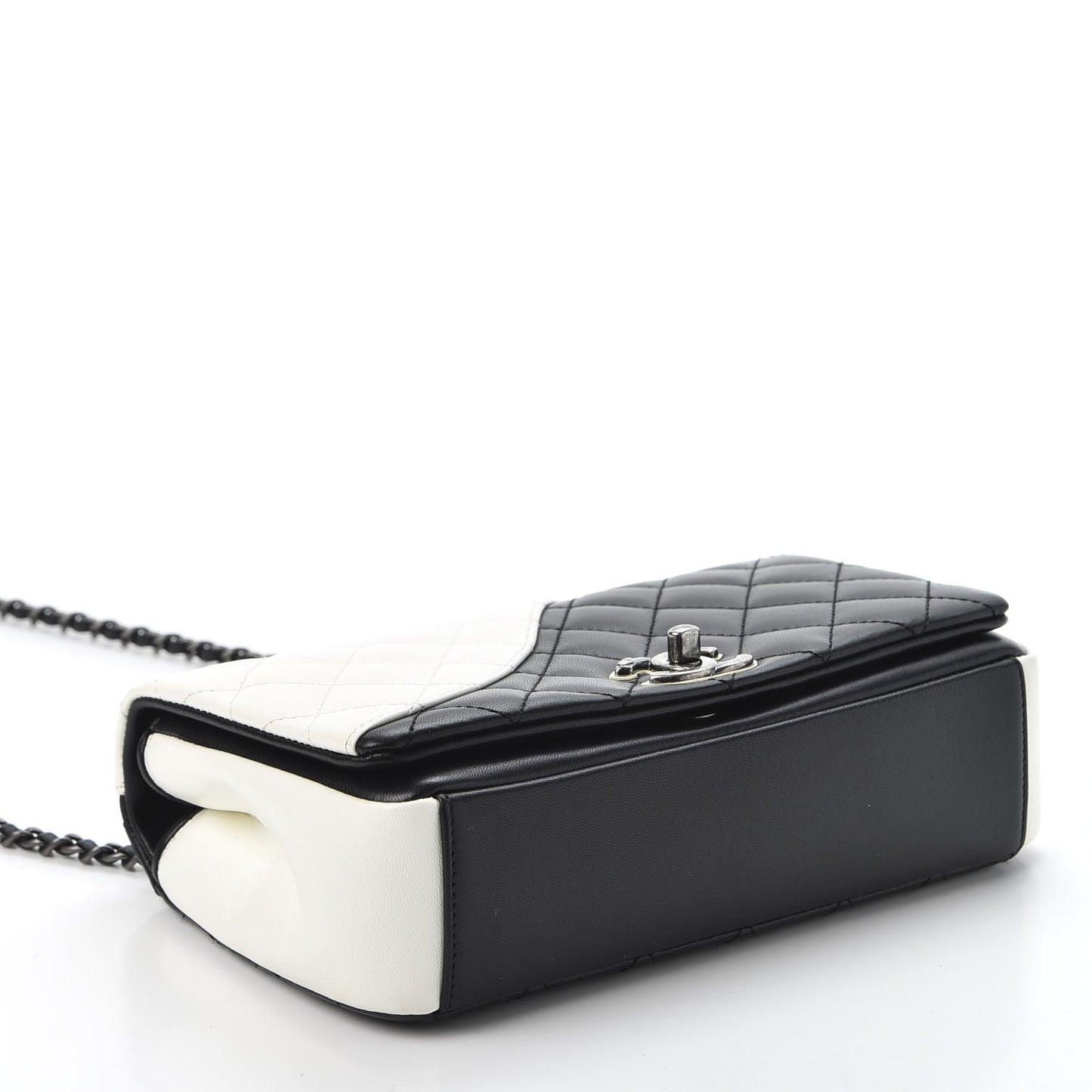 Lambskin Quilted Yin Yang Shoulder Bag Ivory Black