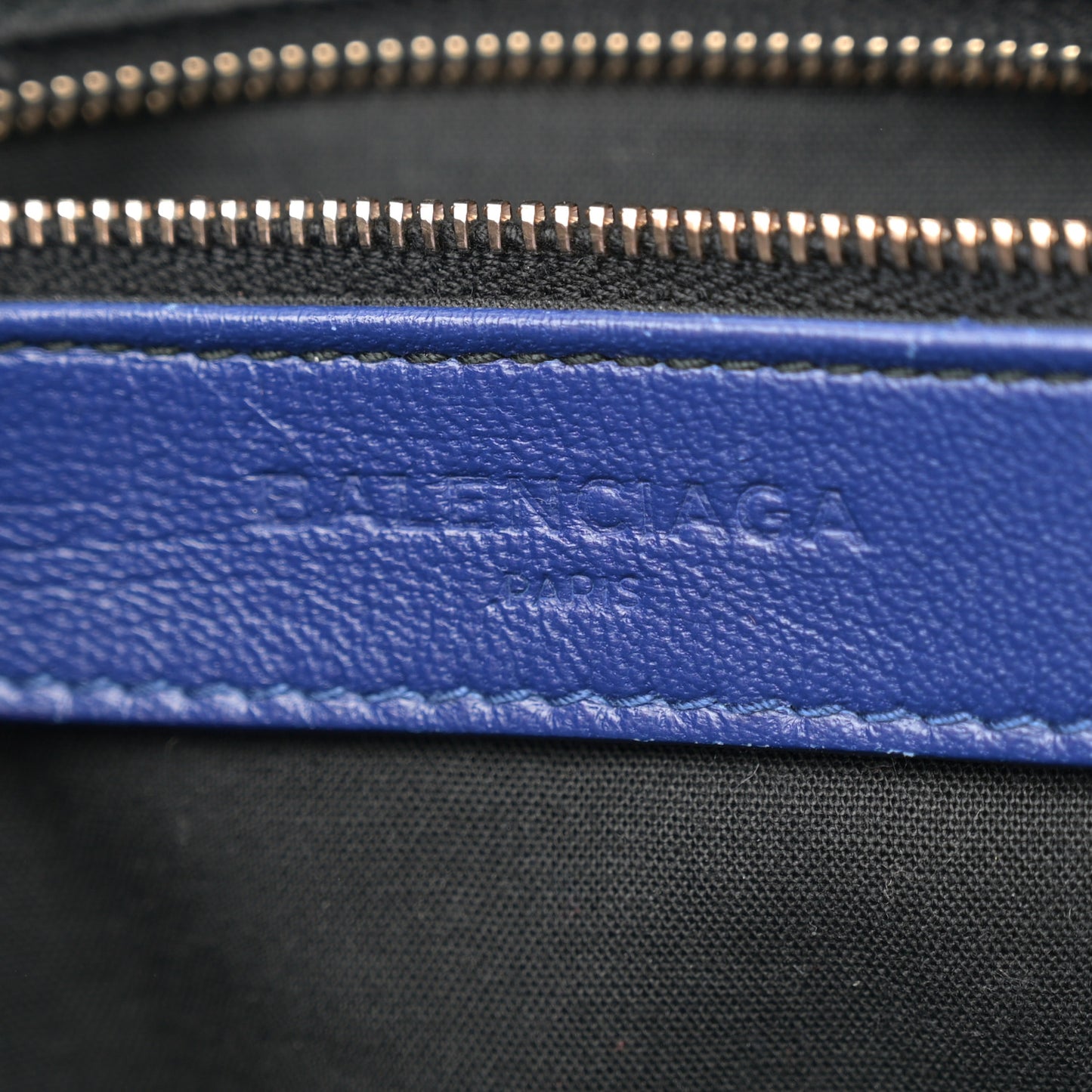 Chevre Gold Metallic Edge Hardware City Bleu Roi