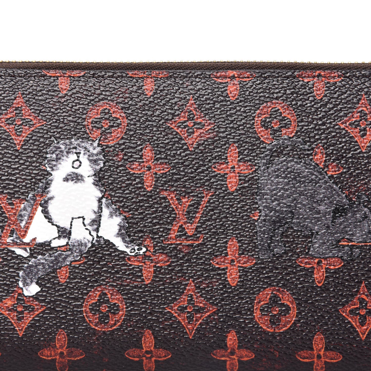 Catogram Zippy Wallet Marron