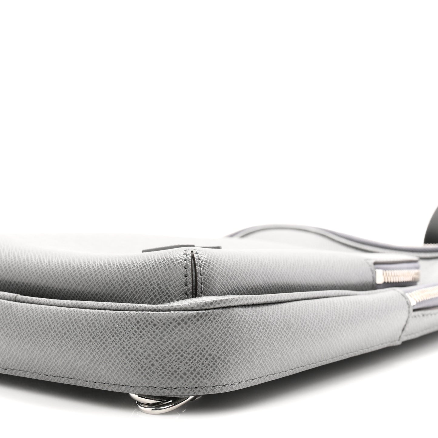 Taiga Avenue Sling Bag Glacier