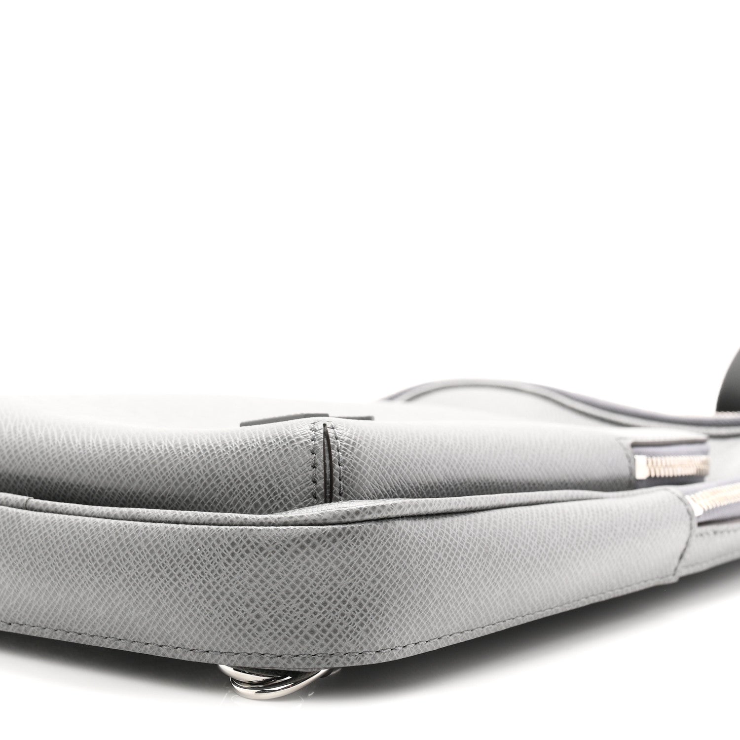Louis Vuitton Taiga Avenue Sling Bag Glacier 9 of 9