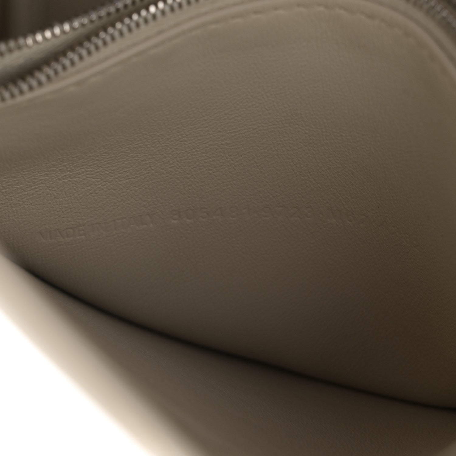 Balenciaga Smooth Calfskin Medium Bel Air Carry All Bag Soya Soya 7 of 13