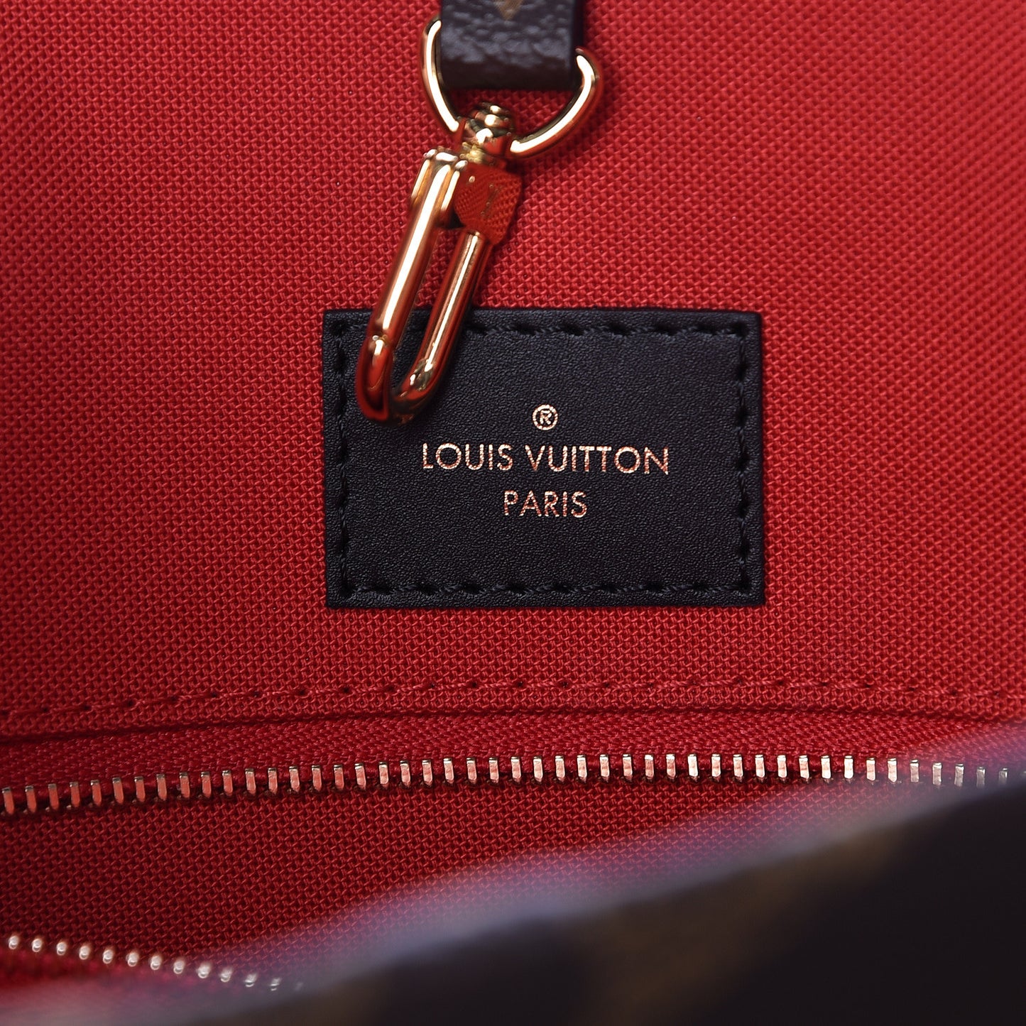 Reverse Monogram Giant Onthego MM
