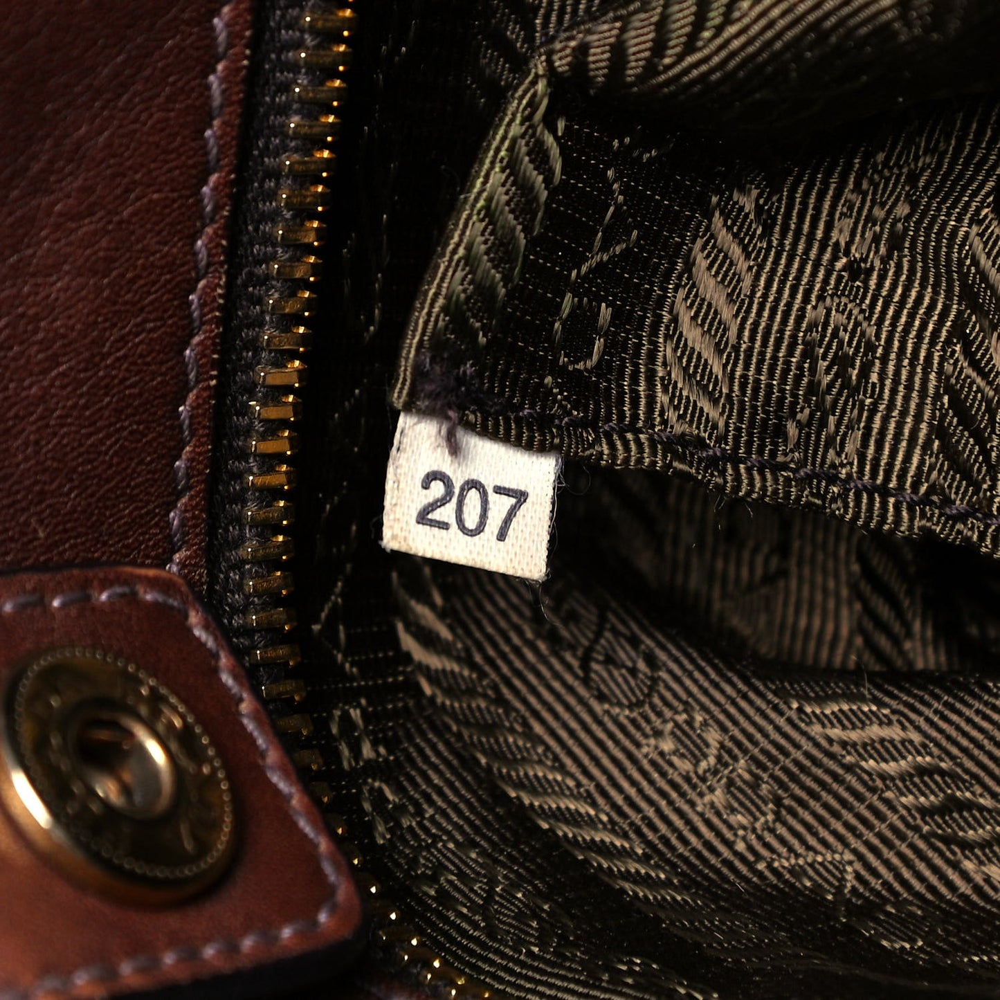 Soft Calf Pleated Hobo Nocciolo