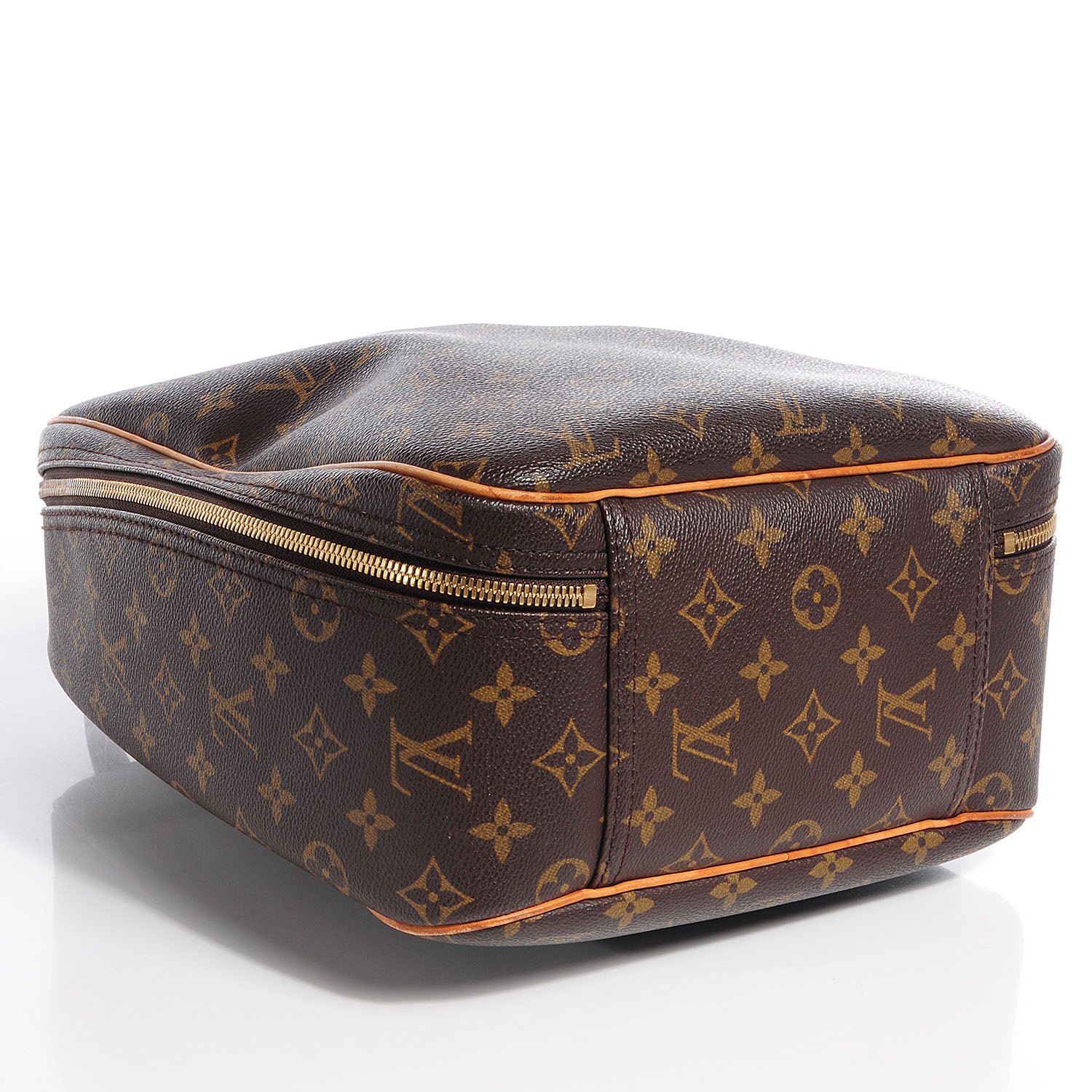 Louis Vuitton Monogram Excursion Shoe Bag 4 of 7