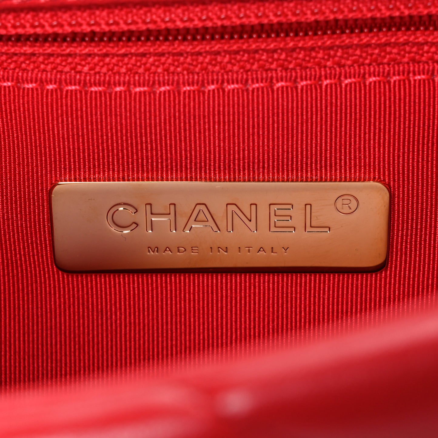 Lambskin Quilted Medium Chanel 19 Flap Red