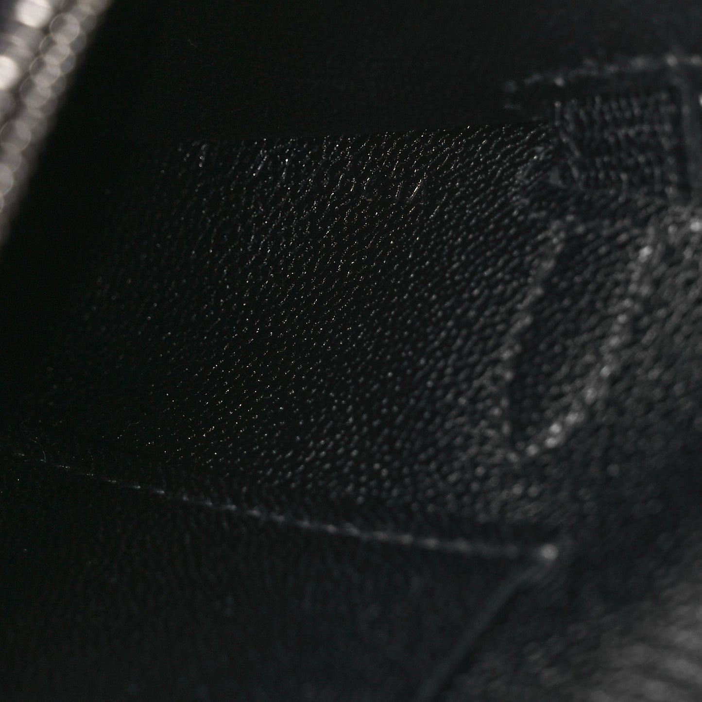 Chevre Chamkila Kelly Wallet To Go Black