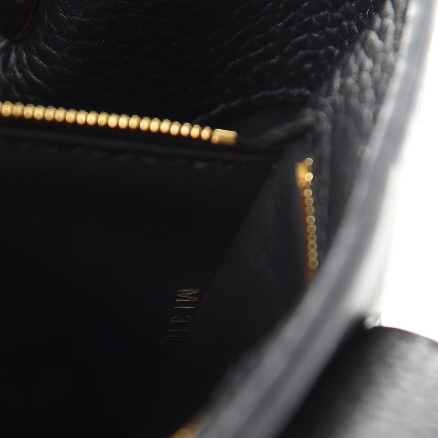 Taurillon Studded Sol Capucines PM Black