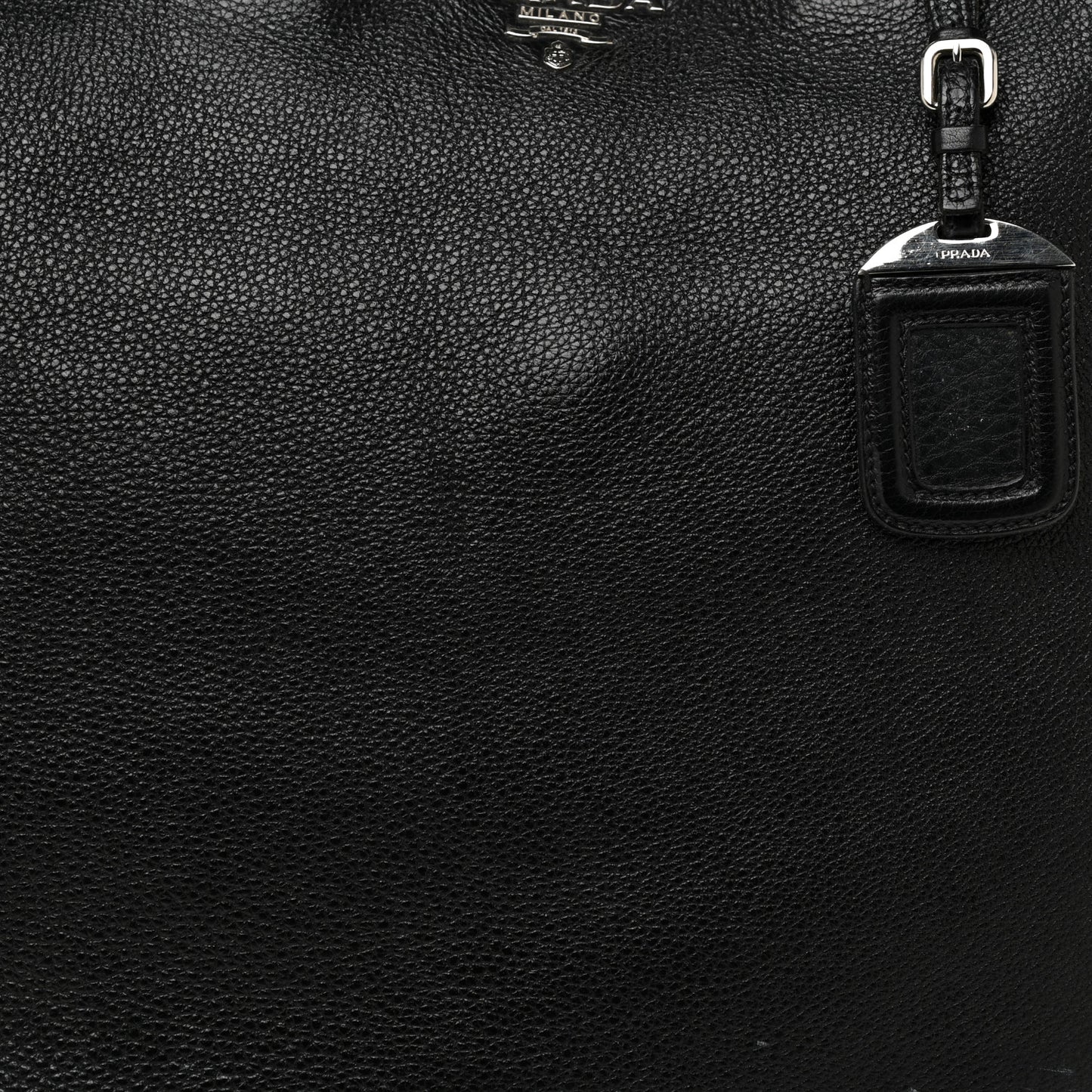 Vitello Daino Tote Black