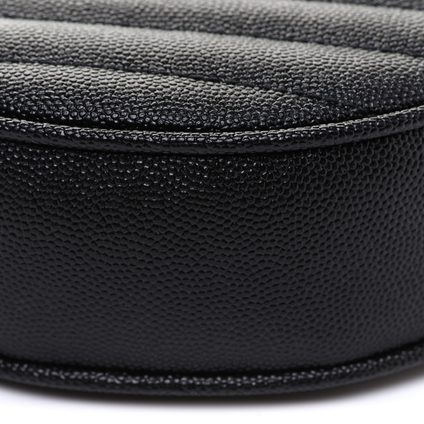 Grain De Poudre Matelasse Chevron Quilted Round Vinyle Camera Bag Black