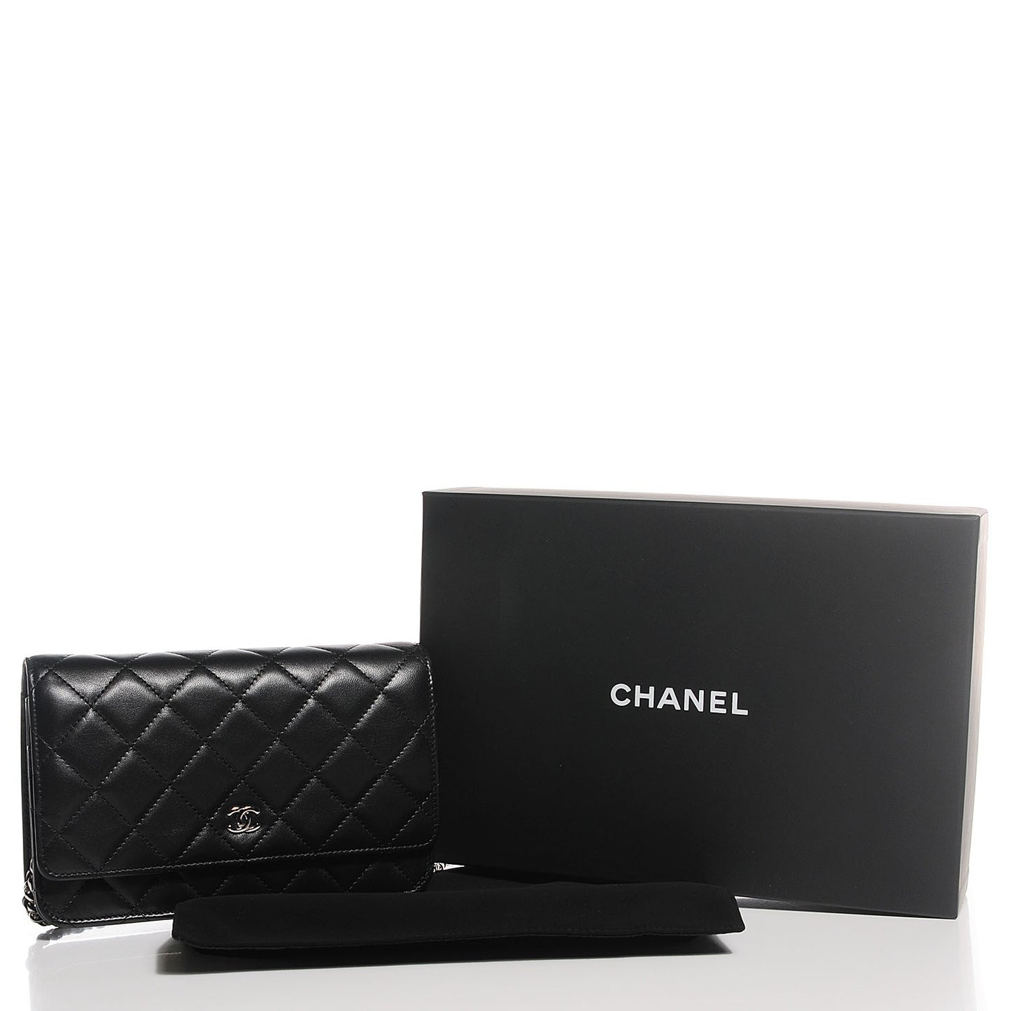 Lambskin Quilted Wallet on Chain WOC Black