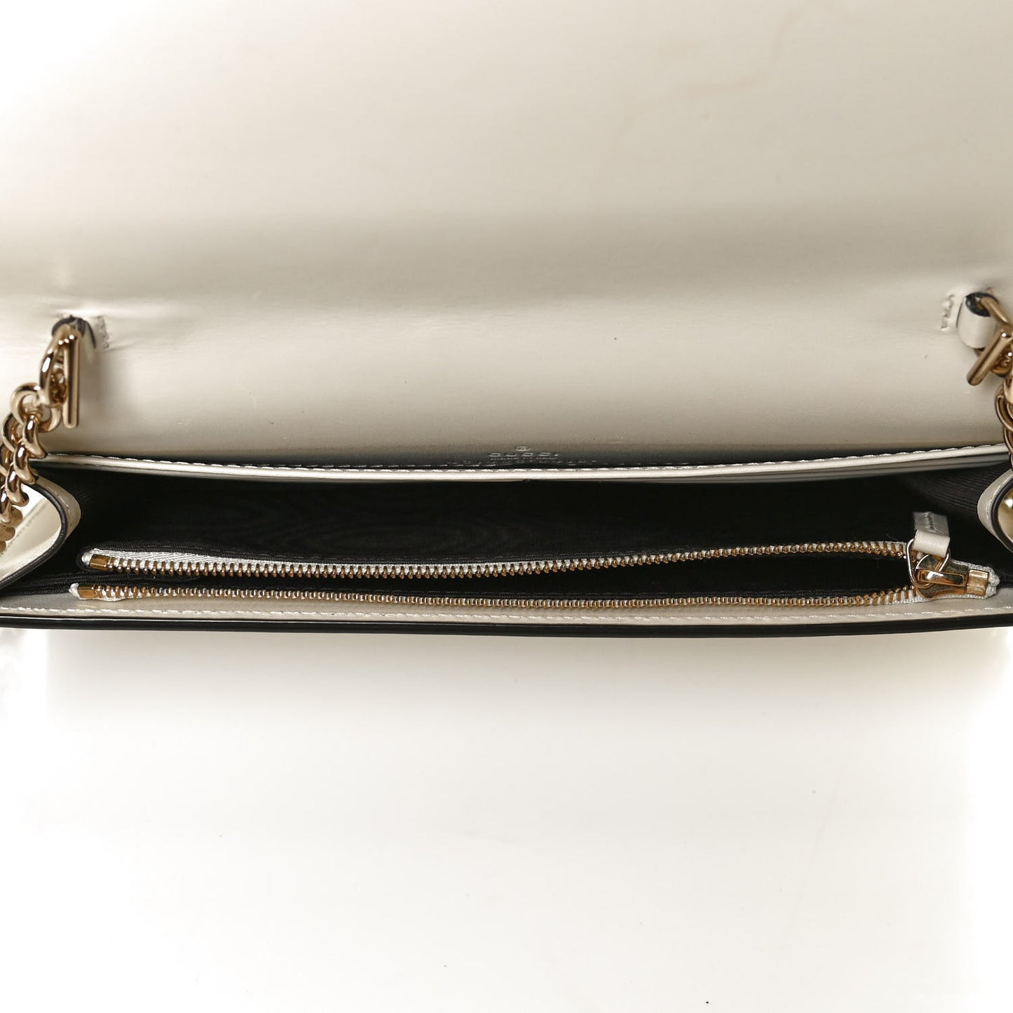 Guccissima Signature Bowy Chain Wallet Mystic White