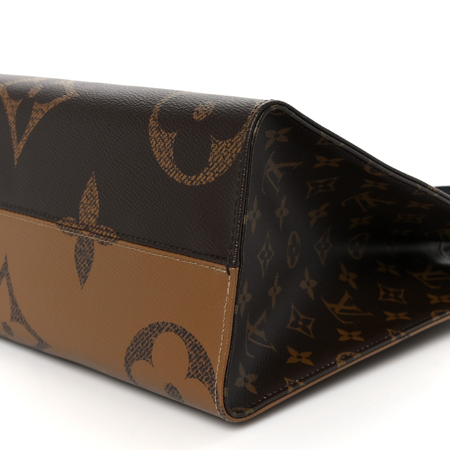 Louis Vuitton Reverse Monogram Giant Onthego MM 10 of 10