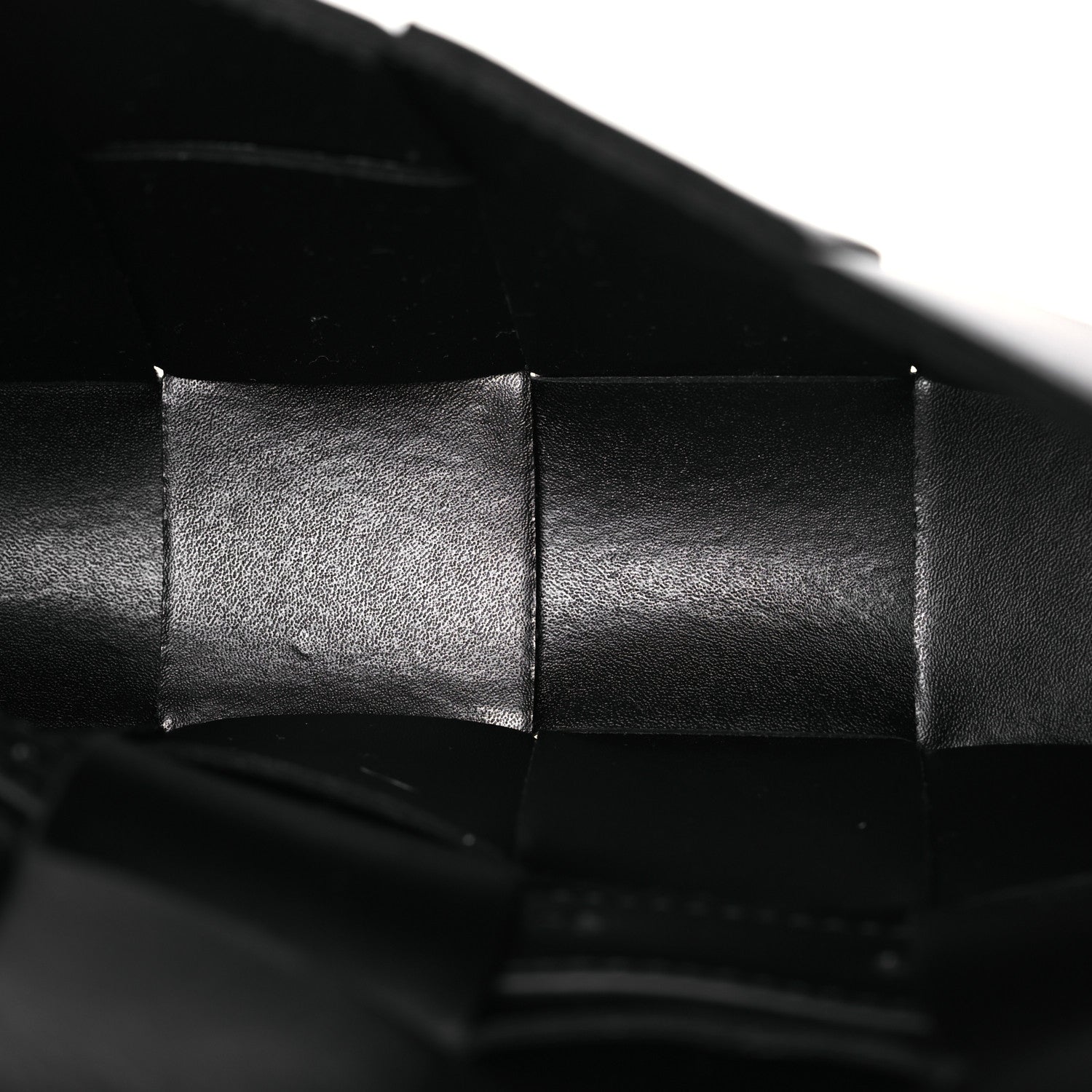Bottega Veneta Nappa Maxi Intreccio The Belt Cassette Bag Black 5 of 10