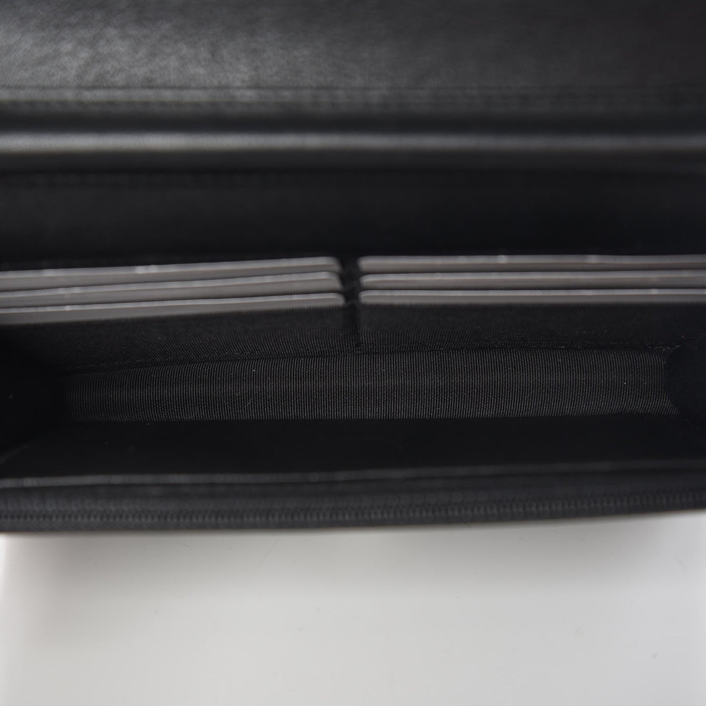 Lambskin Quilted CC Box Wallet On Chain WOC Black