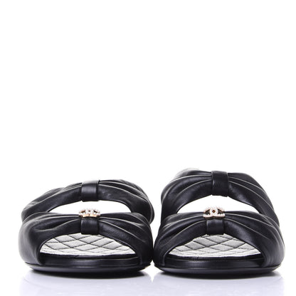 Chanel Lambskin Pearl Bow CC Flat Sandals 37.5 Black 2 of 11