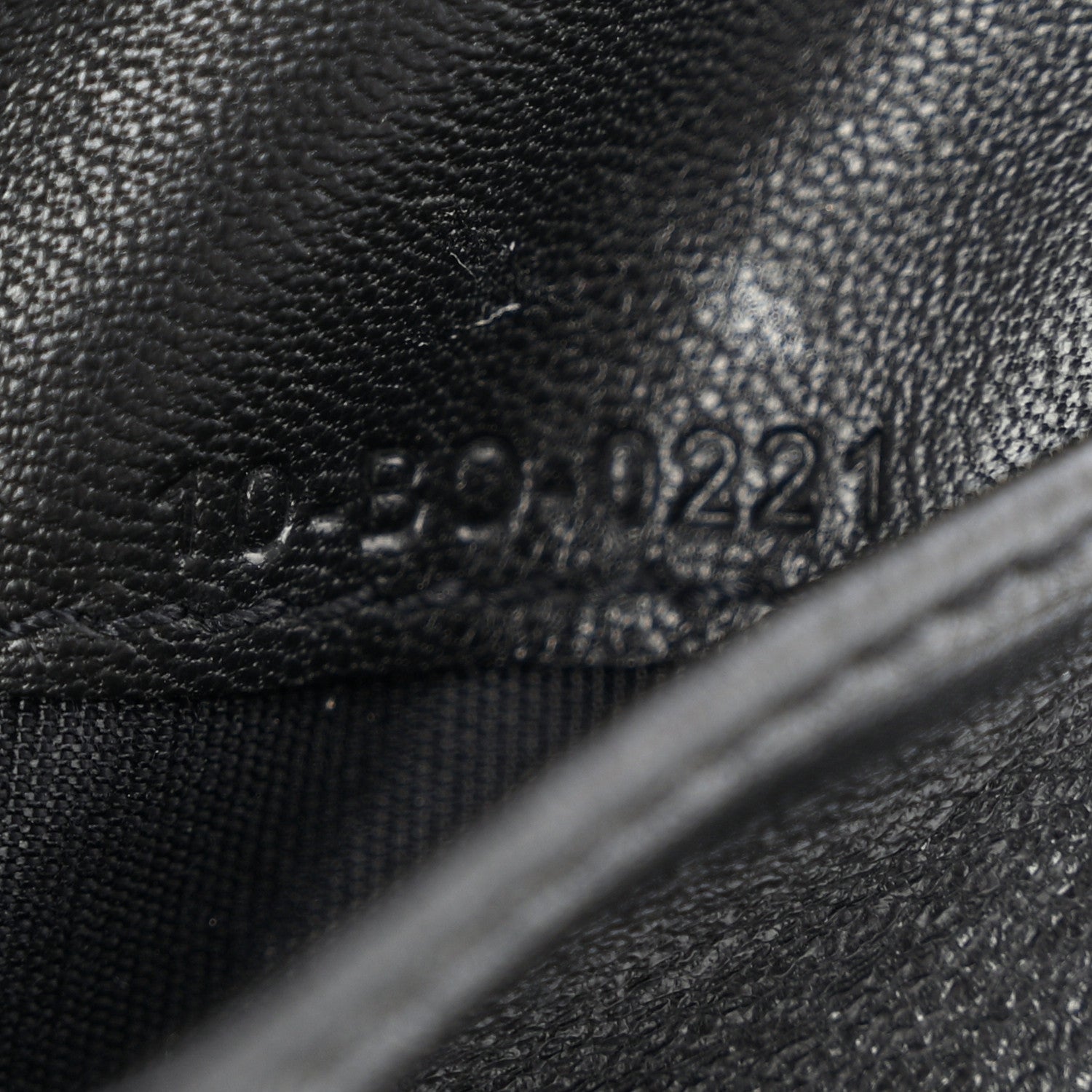 Christian Dior Calfskin Perforated Oblique Bi-Fold Do Galaxy Wallet Black 9 of 10