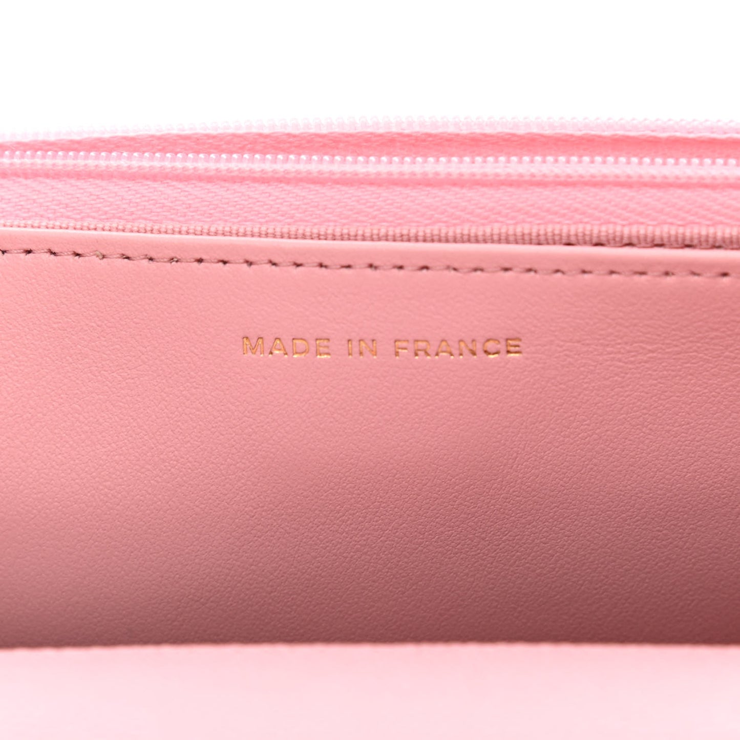 Caviar Quilted Wallet on Chain WOC Light Pink