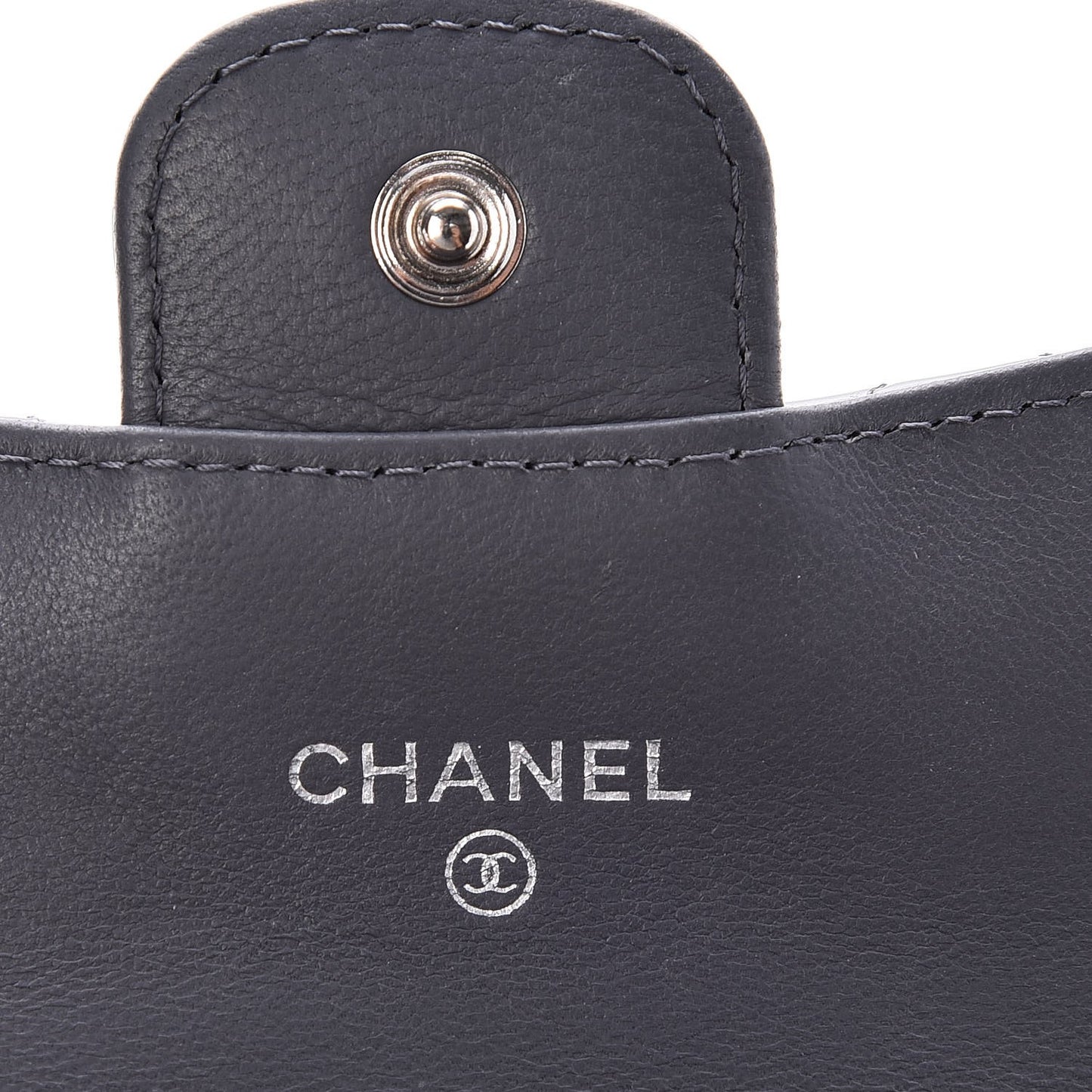 Patent Quilted Card Holder Dark Grey