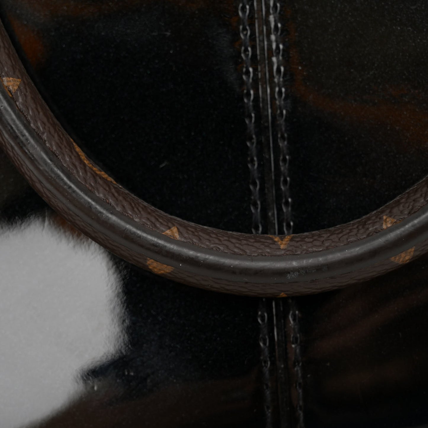 Patent Calfskin Miroir Tote Black