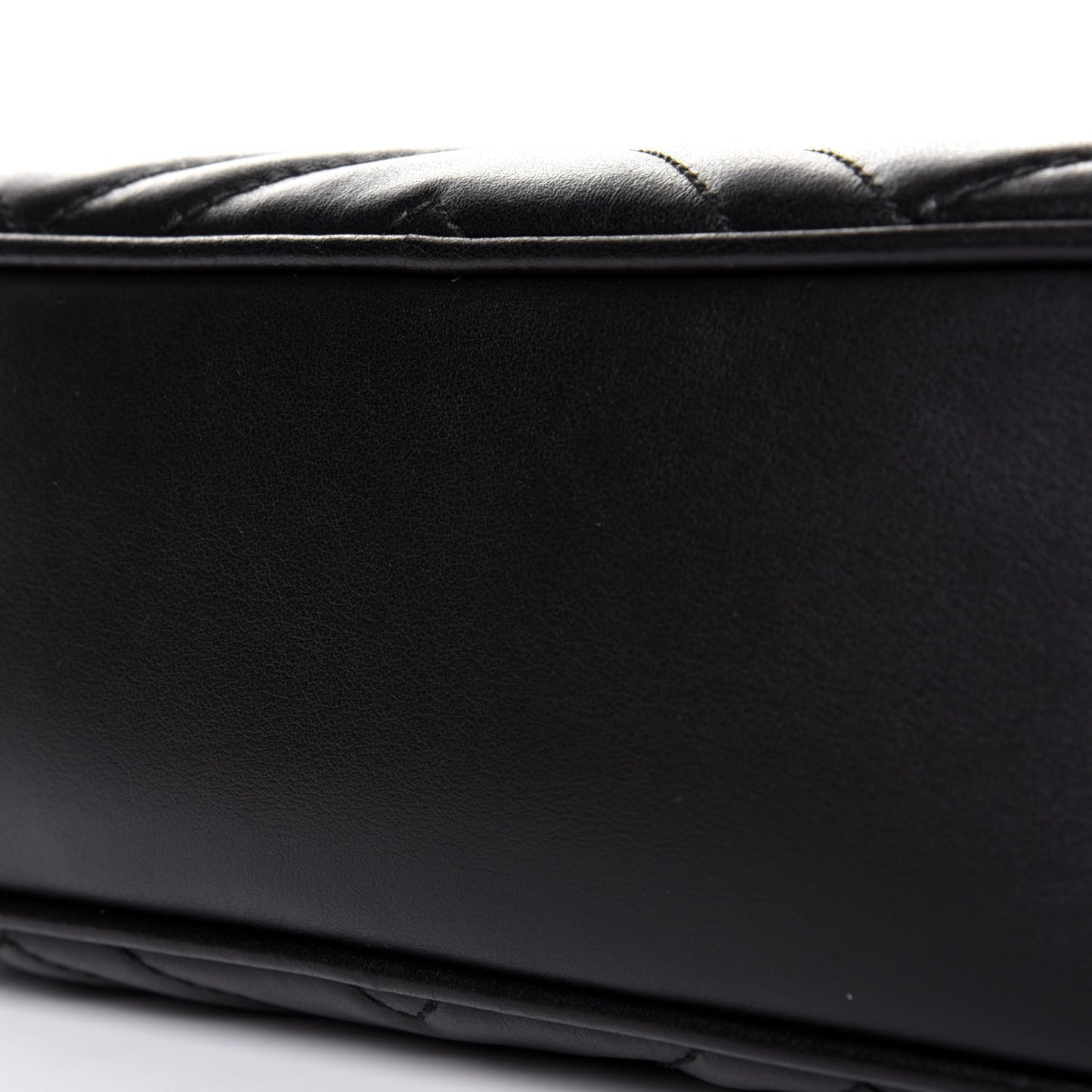 Calfskin Matelasse Small GG Marmont Chain Shoulder Bag Black