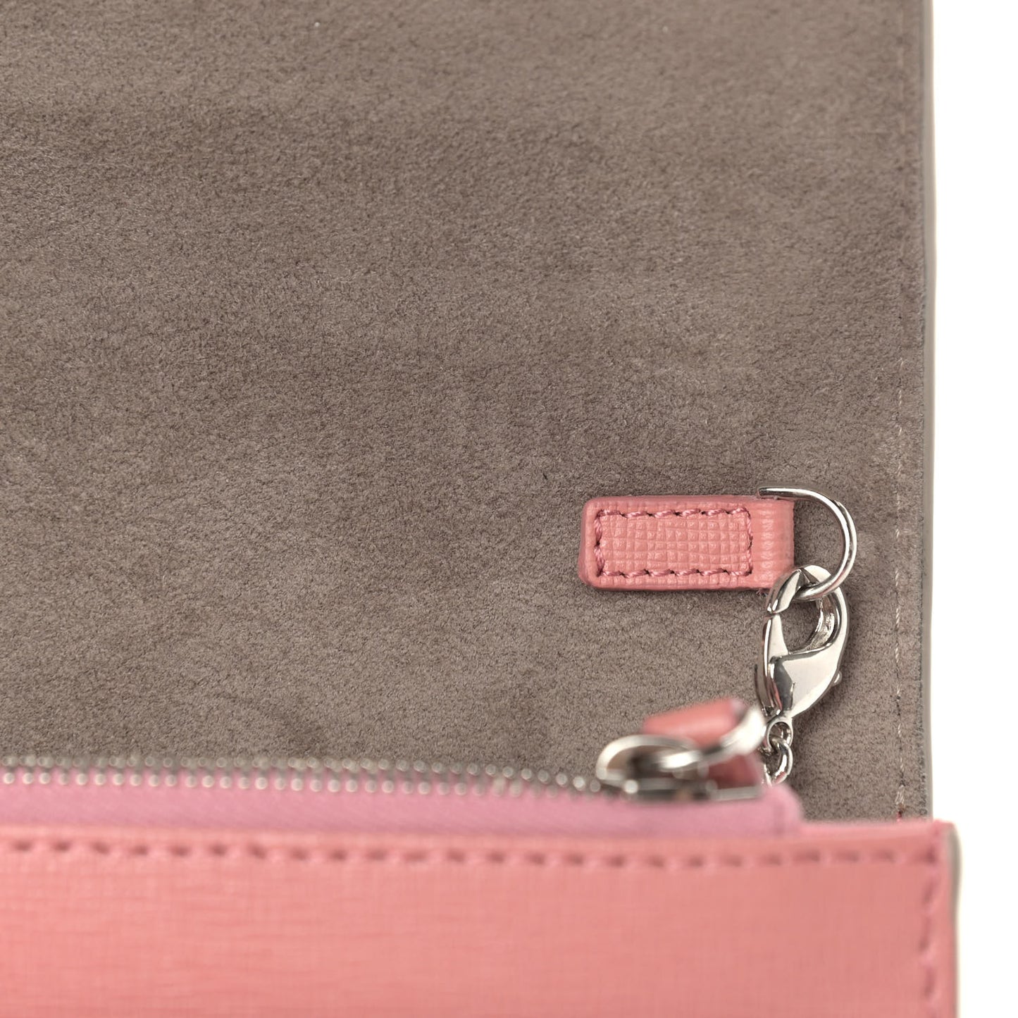 Vitello Elite Crystal Eye Monster Tube Wallet on Chain Grigio Polvere Ribes Multicolor