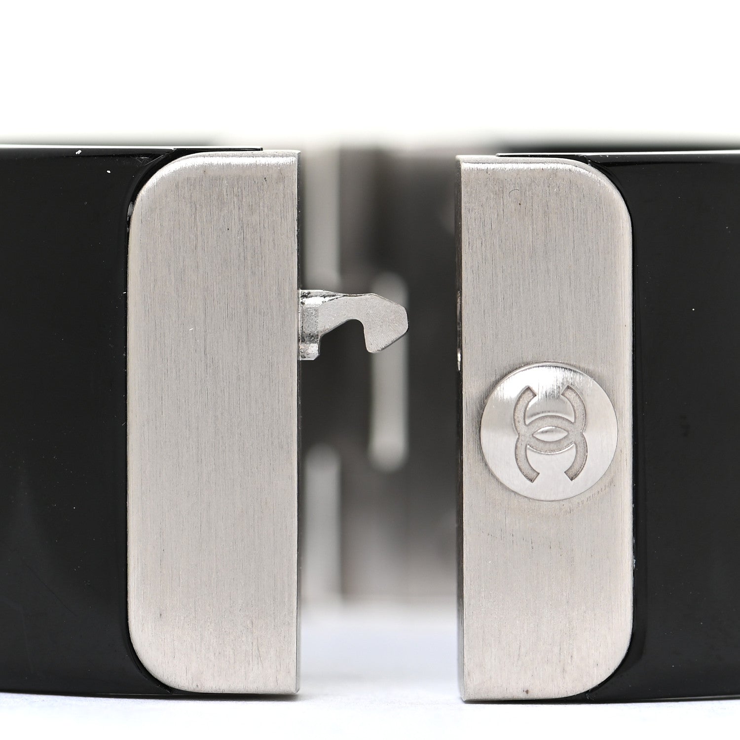 Chanel Resin Pearl Crystal CC Cuff Black 4 of 5