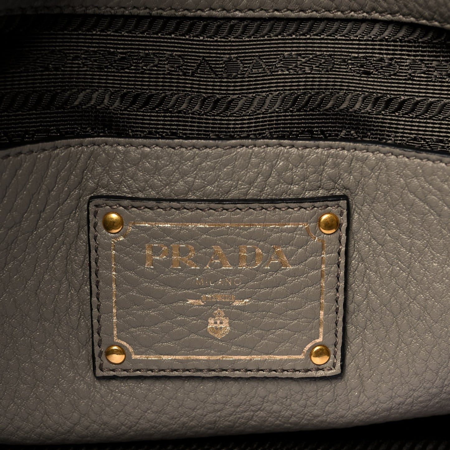 Vitello Phenix Side Zip Tote Argilla