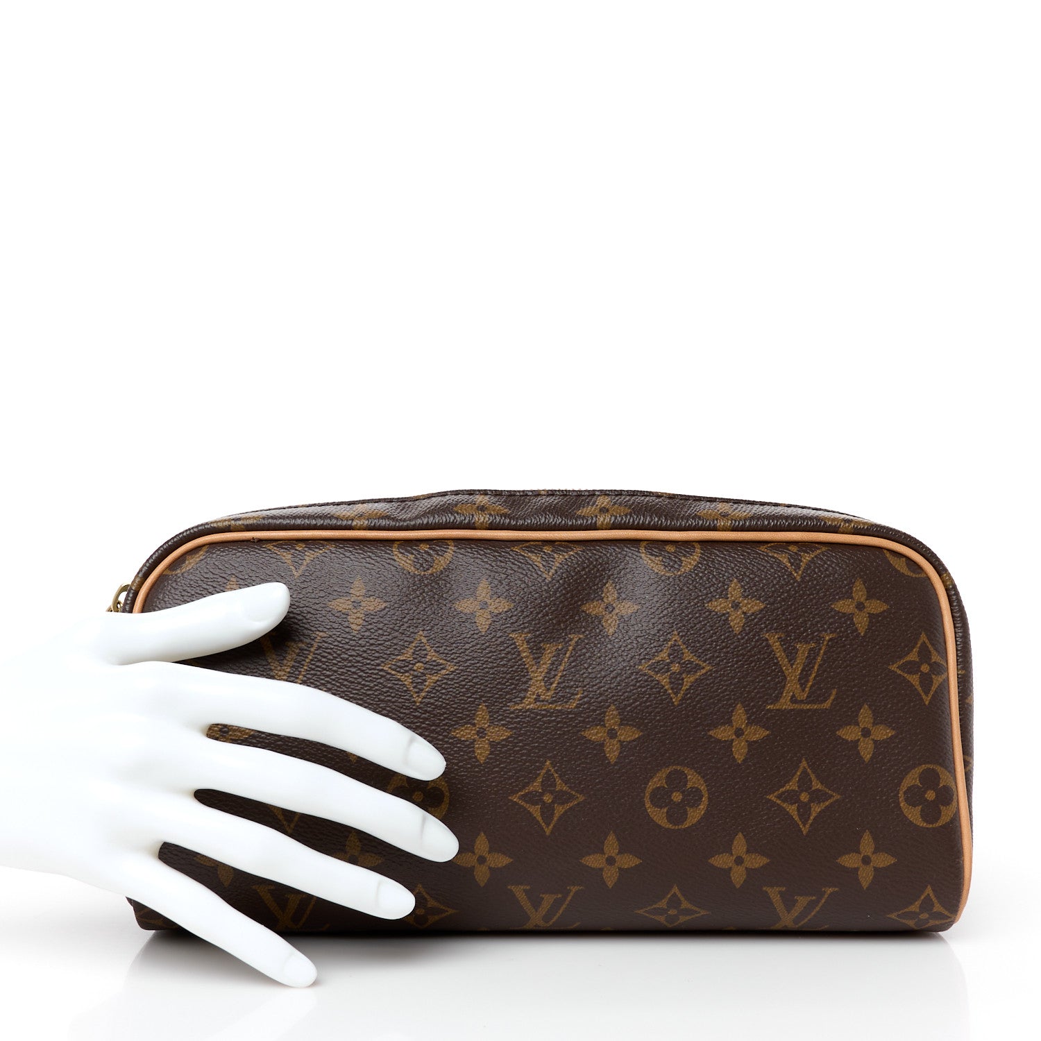 Louis Vuitton Monogram Dopp Kit Toilet Pouch 2 of 11