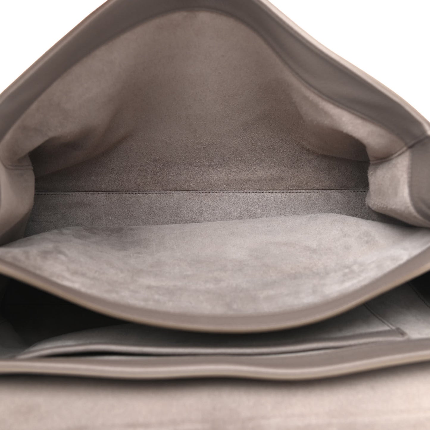 Supple Grained Calfskin Large Soft 16 Bag Pebble