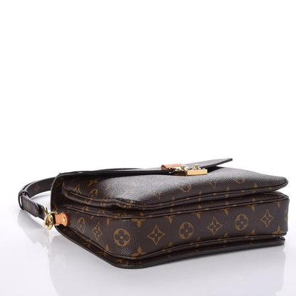 Louis Vuitton Monogram Pochette Metis 4 of 7