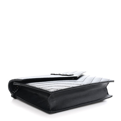 Saint Laurent Grain De Poudre Matelasse Chevron Monogram Monochrome Envelope Chain Wallet Black 4 of 9