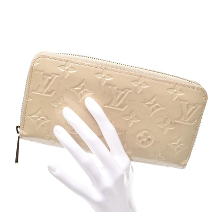 Louis Vuitton Vernis Zippy Wallet Blanc Corail 2 of 12