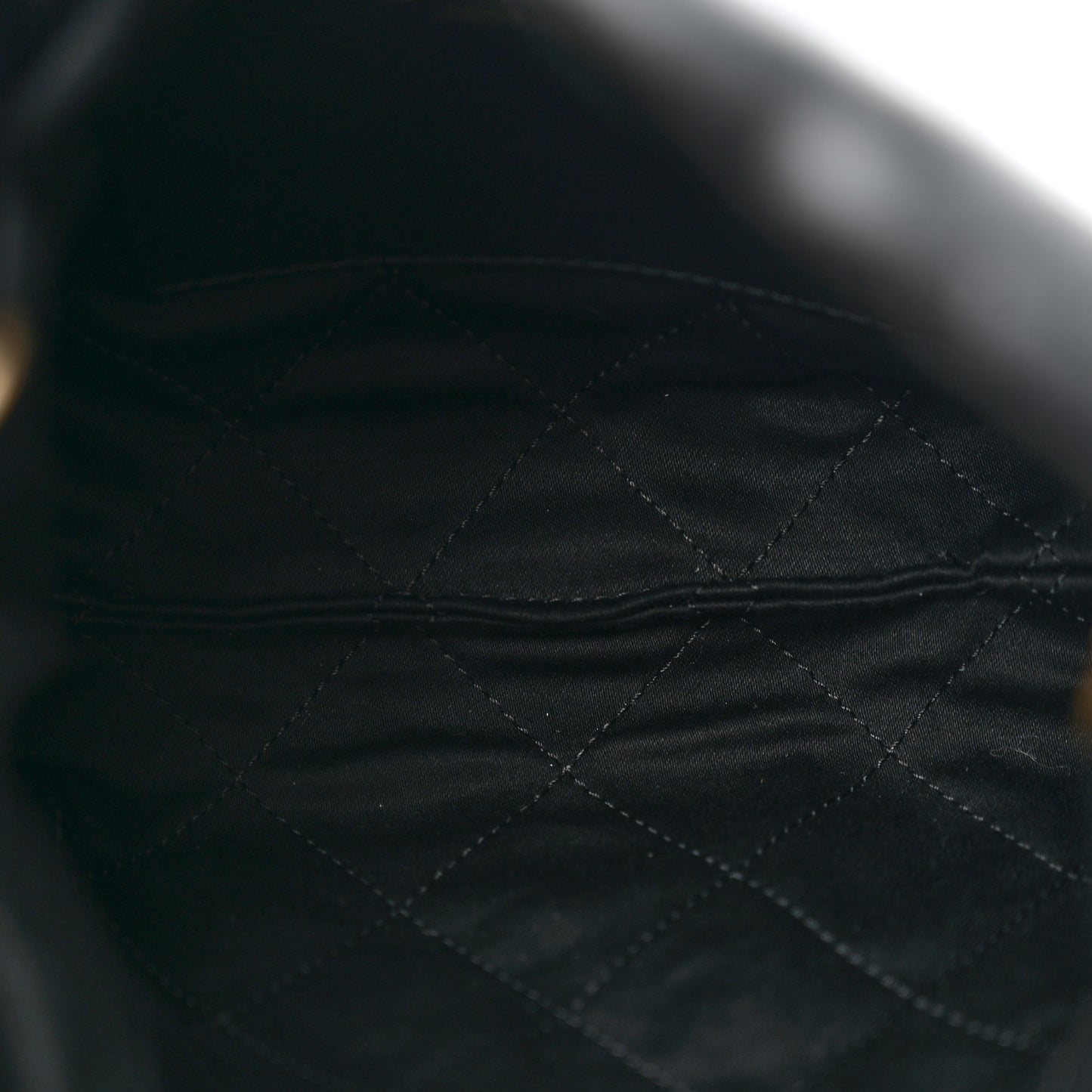 Shiny Calfskin Quilted Mini Chanel 22 Black