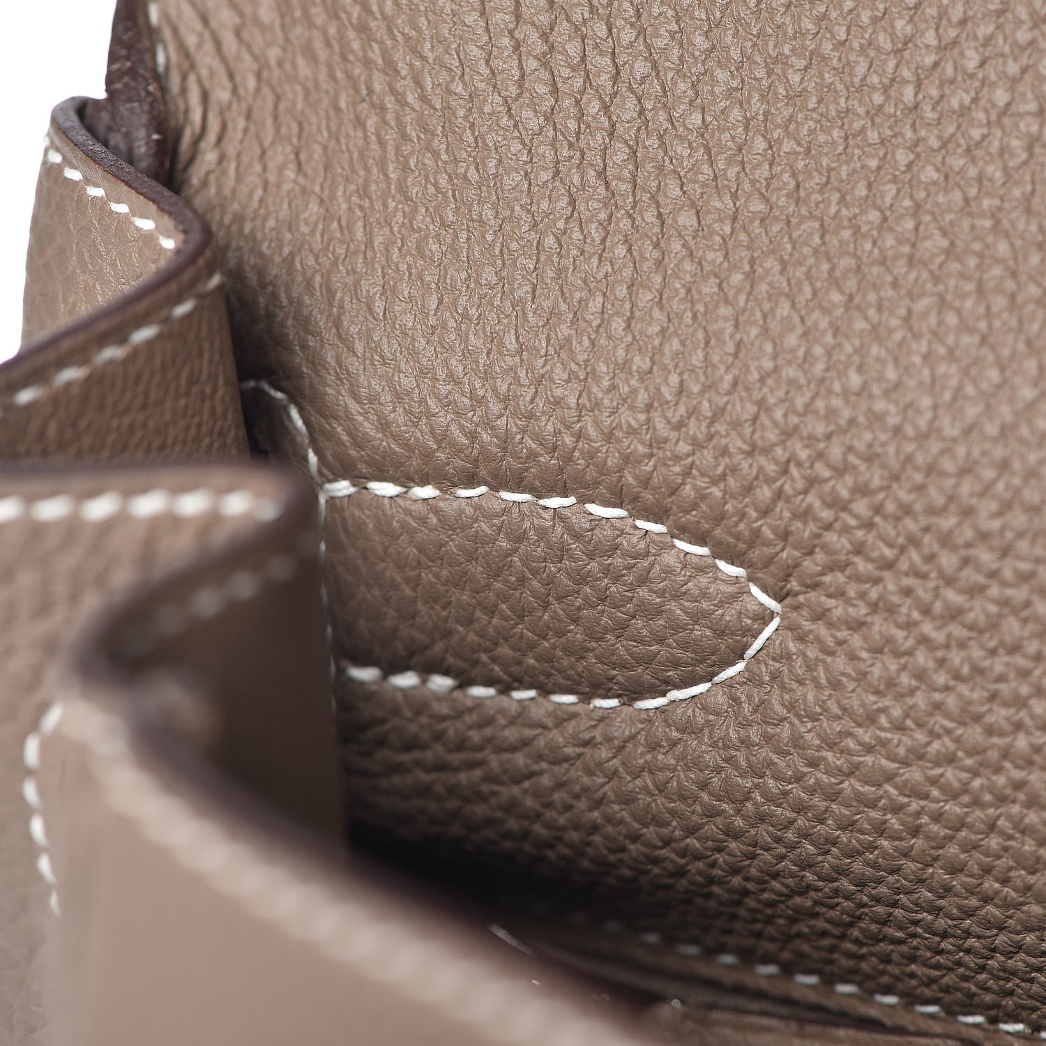 Hermes Togo Kelly Retourne 32 Etoupe 22 of 34