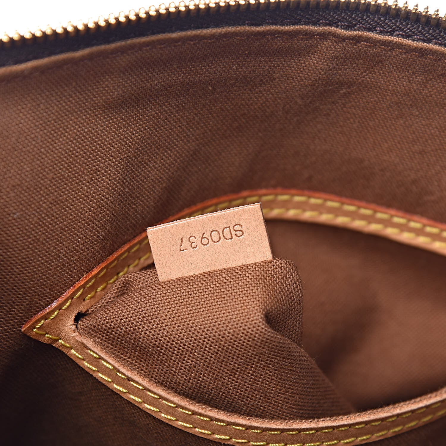 Louis Vuitton Monogram Alma PM 7 of 10